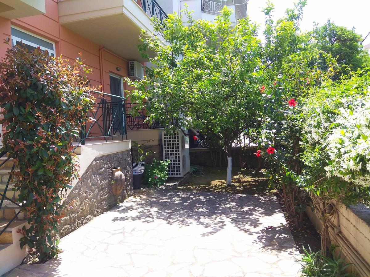 Bed and Breakfast Limonchello Kalamata Exterior foto